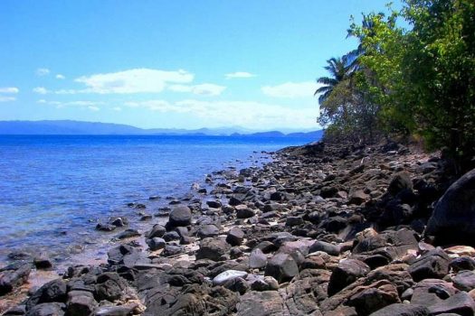 Buayan Island Portion with Long Seafront Cove
