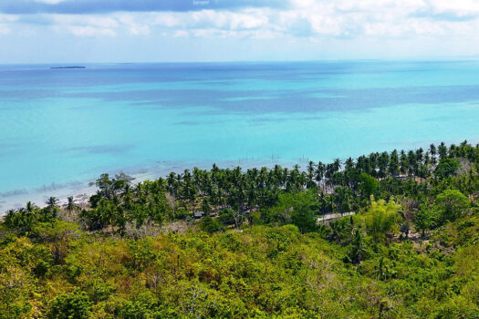 Sunrise Seafront Estate for Tropical Lifestyle