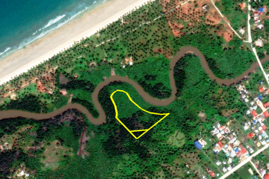 Residential Estate with Tourism Potential next to Long Beach