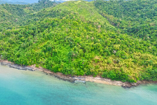 Elevated Seafront Estate with Island Views